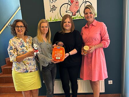 (von links) Nilgün Özel, Andrea Klöver, Corinna Schrameyer und Christina Schulze Föcking MdL