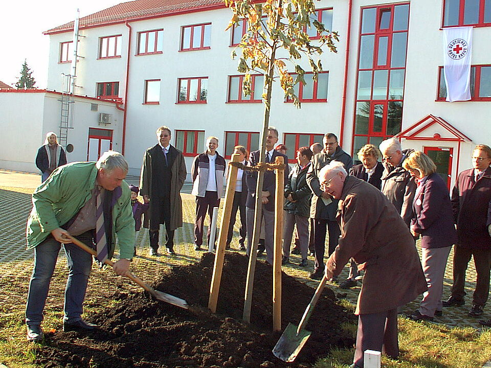 Baumpflanzung 2002